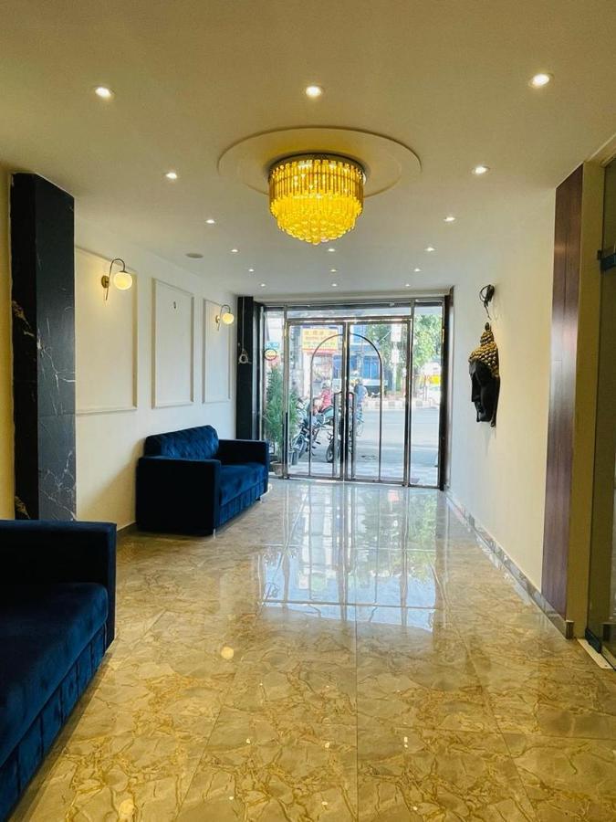 לקנאו Hotel Dileep42 מראה חיצוני תמונה