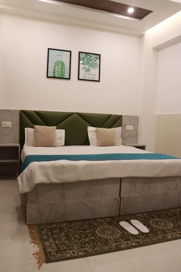 לקנאו Hotel Dileep42 מראה חיצוני תמונה