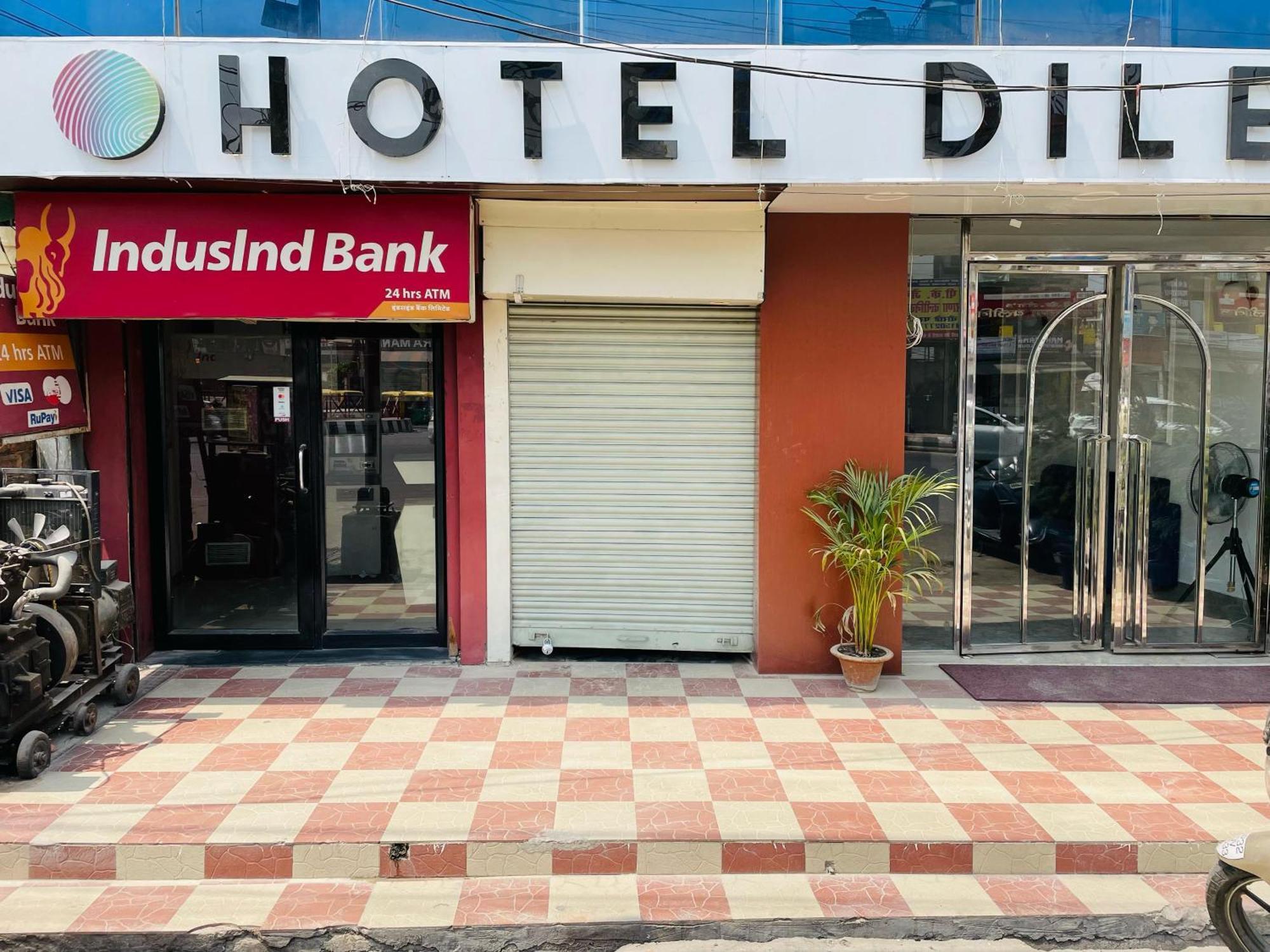 לקנאו Hotel Dileep42 מראה חיצוני תמונה